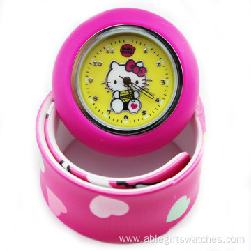 New Arrival Children Slap Bracelet Cartoon Quartz Watch